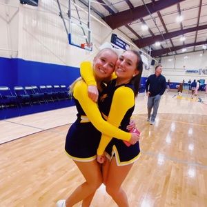 Meet your Posher, Lucy